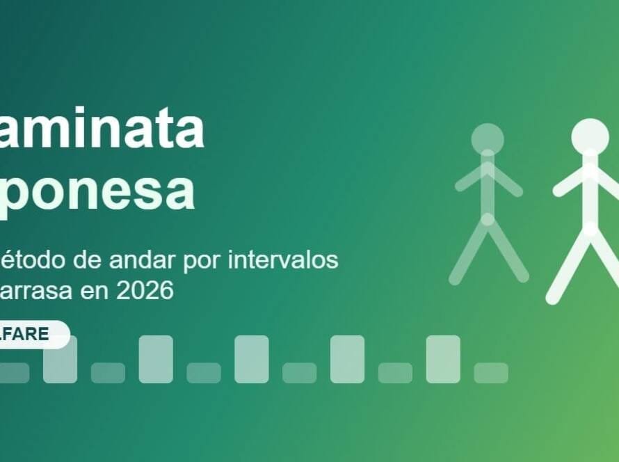 Ejercicio y demencia: personas caminando al aire libre en su tiempo libre para cuidar el cerebro